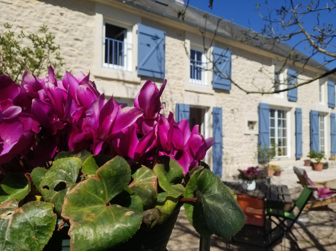 Others 3, Chambre d'hotes Chez Leon pour 1 a 4 personnes, Nièvre