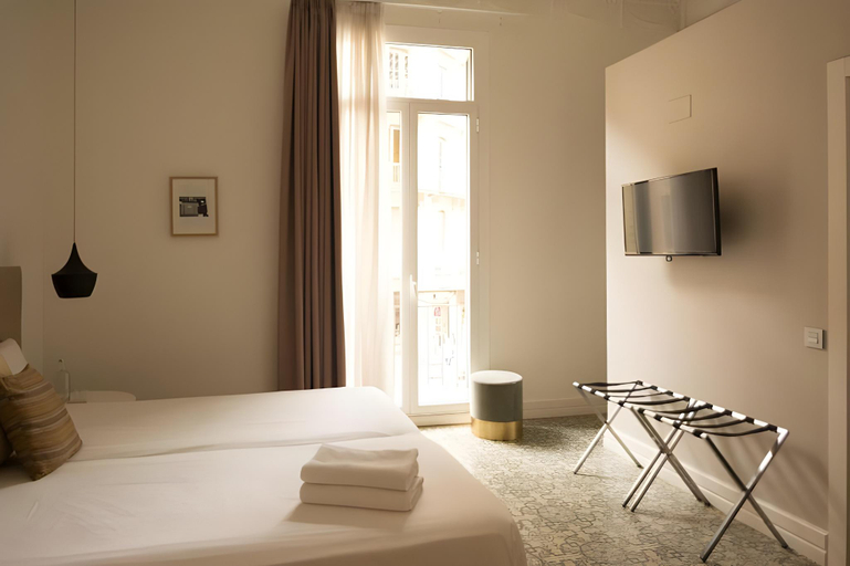 Bedroom 2, Forget Me Not Plus, Barcelona