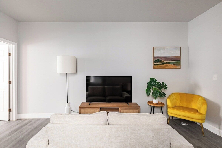 Others 5, Chic & Cozy Philly Stay in City Center, Philadelphia
