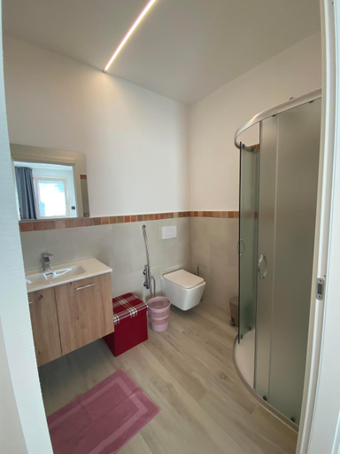 Bathroom 2, AGRITURISMO LE GHIRLANDE, Verona