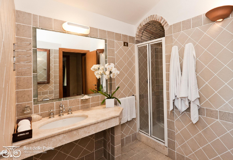 Bathroom, Superb Residence Baia delle Palme Studio Mono 2, Cagliari