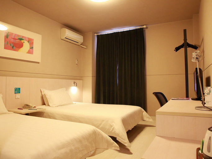 Bedroom 2, Jinjiang Inn Luoyang Wangcheng Park Metro Station, Luoyang