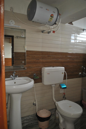 Bathroom, Hotel Kasturi Palace and Restaurant, Darjiling