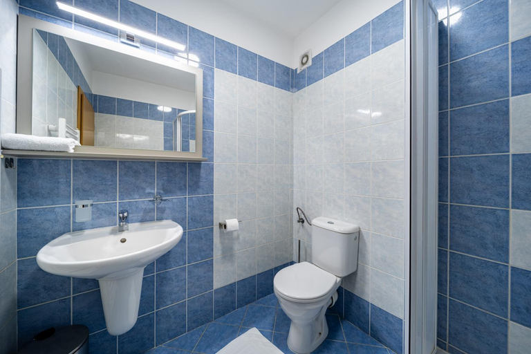 Bathroom 3, Vila Dum Evropa, Jindřichův Hradec