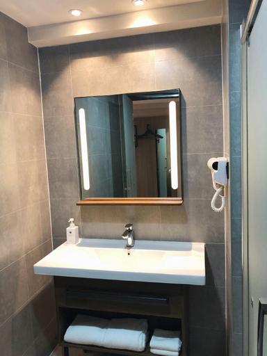 Bathroom 3, Hanting Hotel Lin'an, Hangzhou