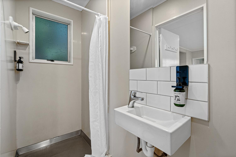 Bathroom 4, Tasman Holiday Parks - Ohiwa, Opotiki