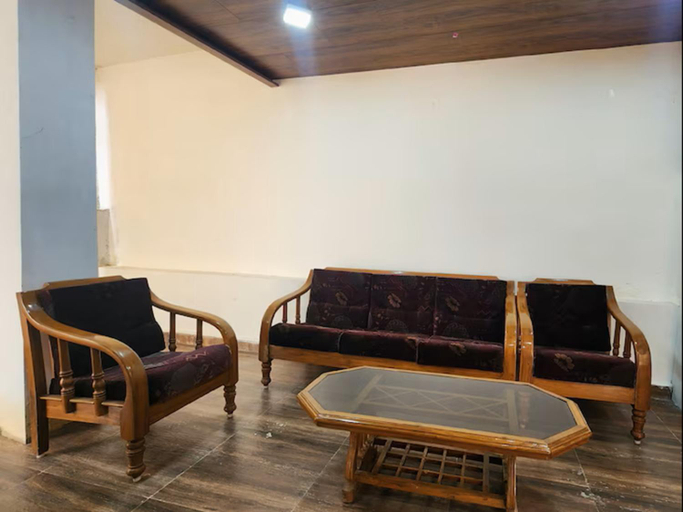 Public Area 3, SVIKSHA INN, The Nilgiris