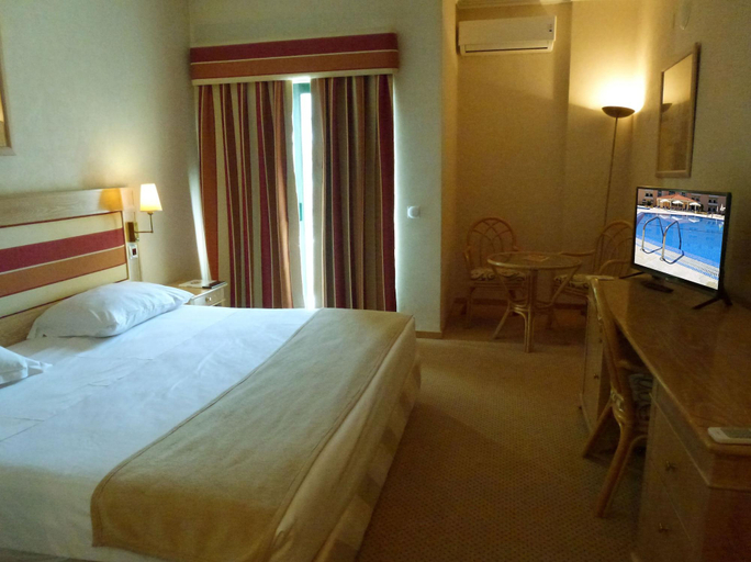 Bedroom 3, Riviera Hotel, Cascais