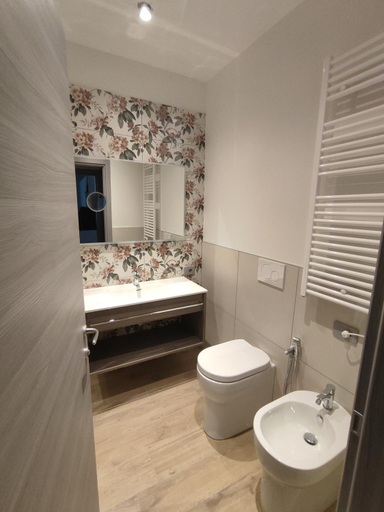 Bathroom 4, Residence Diana Seafront, Venezia