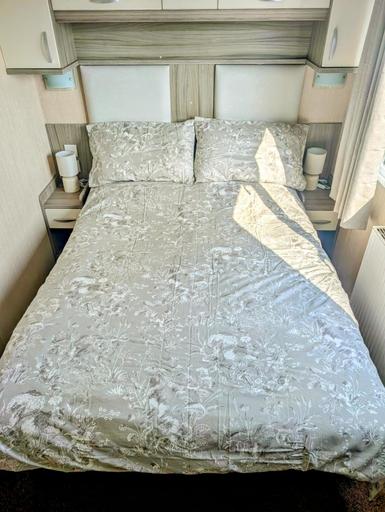 Others 3, Golden Palm Getaway's PG143, Lincolnshire