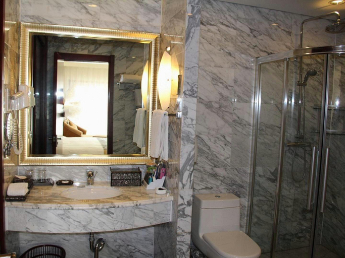 Bathroom 3, Jinjiang Hotel Qianan, Tangshan