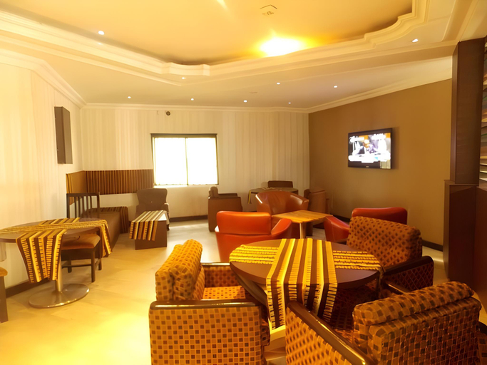 Others, Savannah Suites, AbujaMun