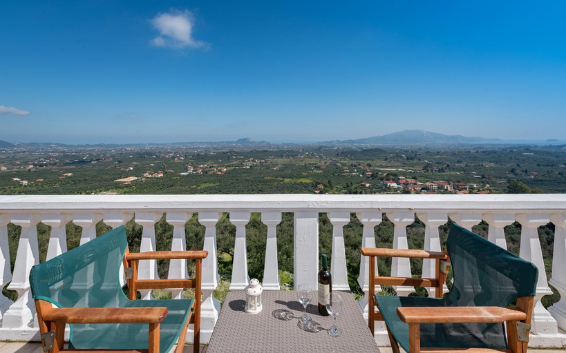 Others 4, Villa Diana, Ionian Islands