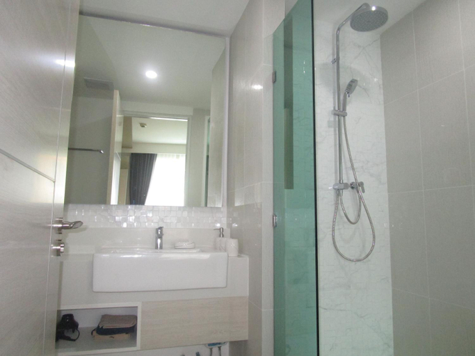 Bathroom 5, 7Seas, Pattaya