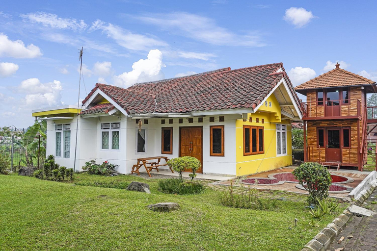 Exterior & Views, SPOT ON 91107 Villa Galaxy Resort, Cianjur