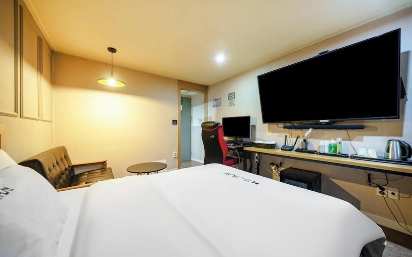 Bedroom 3, Motel L'amant, Bucheon