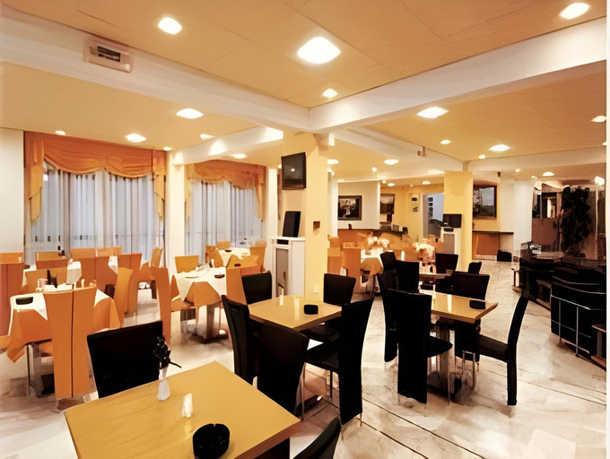 Food & Drinks 5, Poseidon Hotel, West Greece