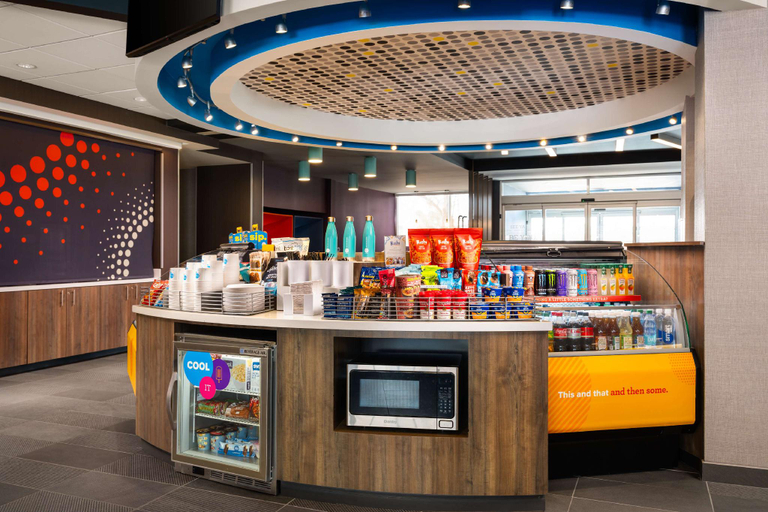 Food & Drinks 4, Tru by Hilton Wilmington, New Hanover