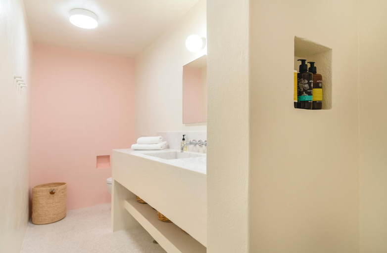 Bathroom 4, Villa Papyrella - MG Villas, South Aegean