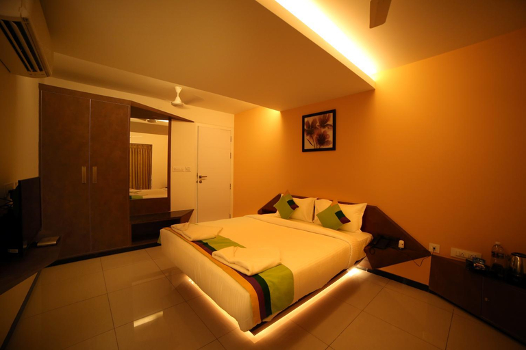 Bedroom 2, Rohini Apart Hotel, Tiruchirappalli