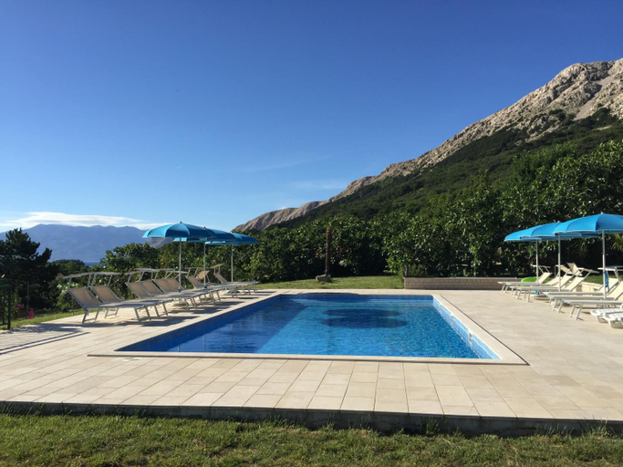 Sport & Beauty 2, Apartments Juranic, Baška