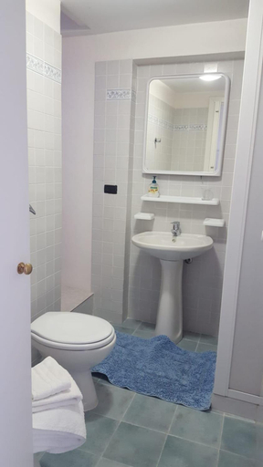 Bathroom 2, la casetta di giovanna, Trapani