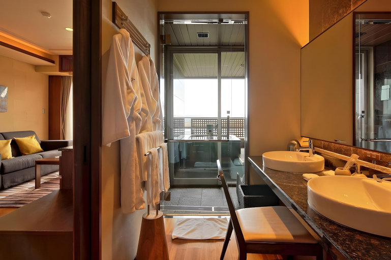 Bathroom 4, Tokachigawa Onsen Daiichi Hotel, Makubetsu