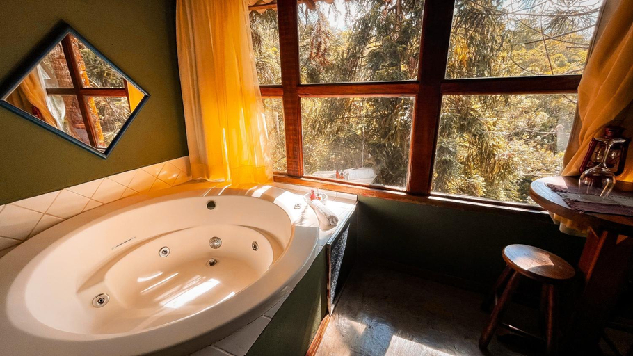 Bathroom 3, Cabanas Monte Verde, Camanducaia