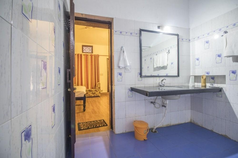 Bathroom, Krishna Jungle Resort Kanha, Mandla