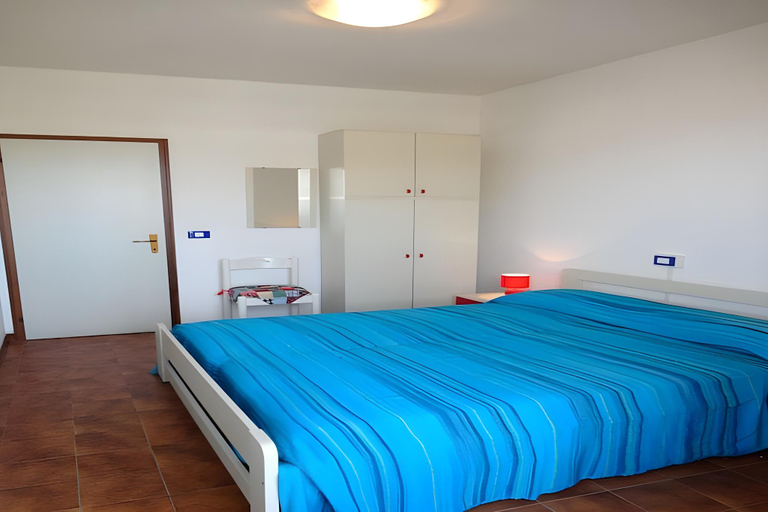 Bedroom 2, Holiday Home in Caorle near Spiaggia Tartaruga, Venezia