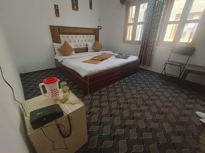 Bedroom 3, Shamus Javed H S, Srinagar