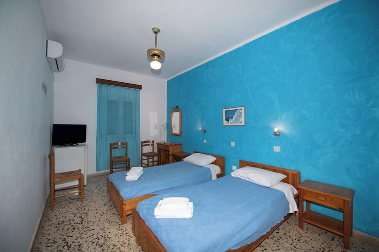 Bedroom 3, Dilino Hotel, South Aegean