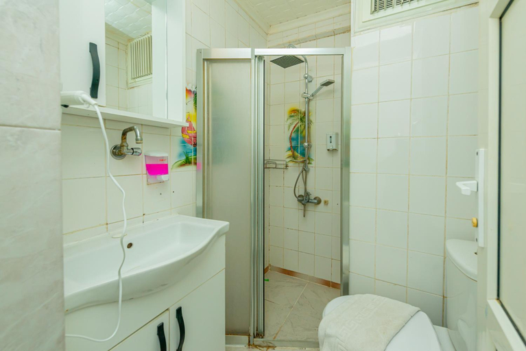 Bathroom 2, garden alis hotel, Fethiye