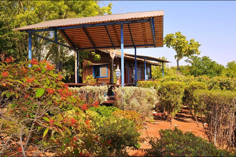 Exterior & Views, The Golan Cabin