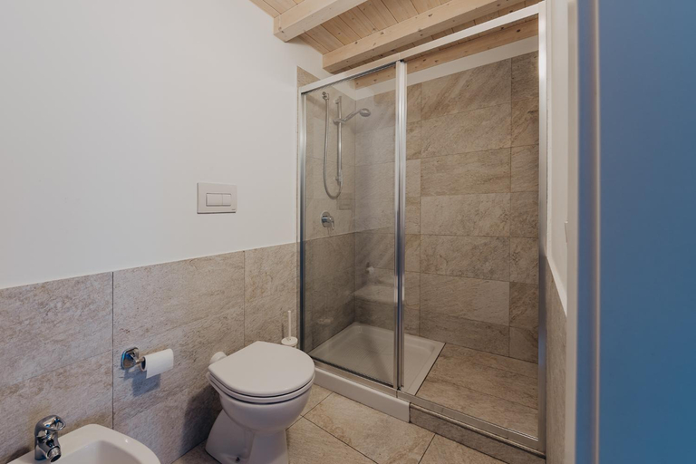 Bathroom 3, Le Due Dame, Brescia