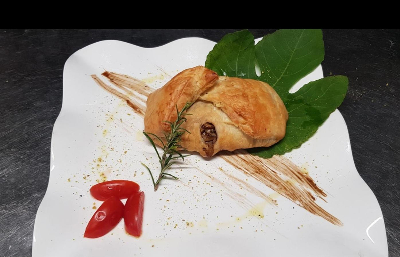 Food & Drinks 5, La Corte dei Fiori, Como