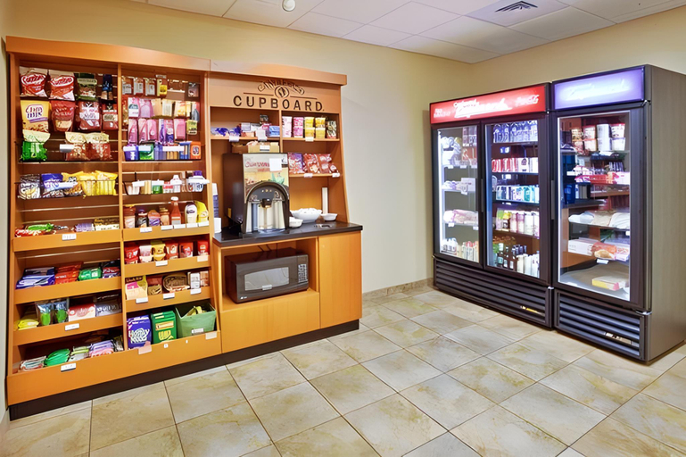 Food & Drinks 4, Candlewood Suites - Columbus By IHG, Muscogee
