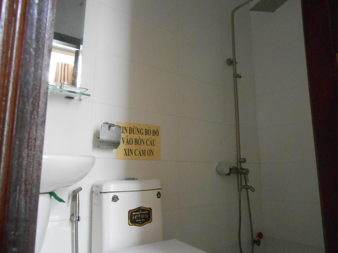 Bathroom 5, Thanh Hang Homestay , Ninh Kiều