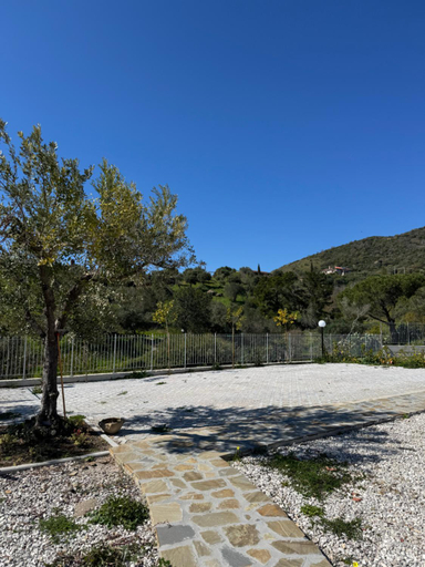 Others 3, Villa Fiore, Salerno