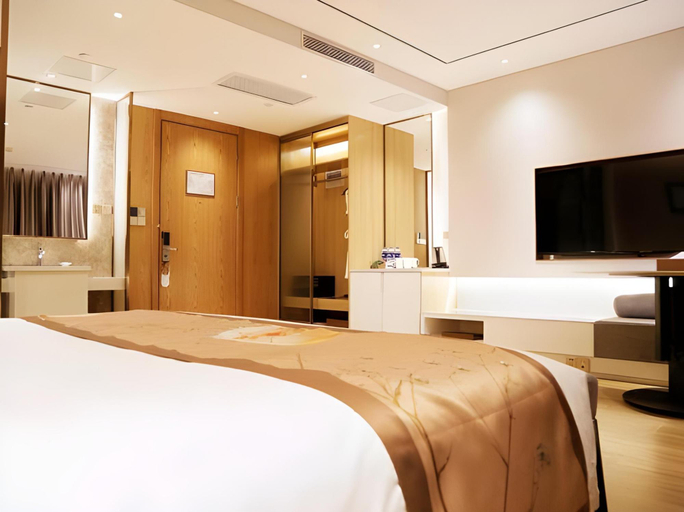 Bedroom 2, Fliport Garden Hotel Nanjing, Nanjing