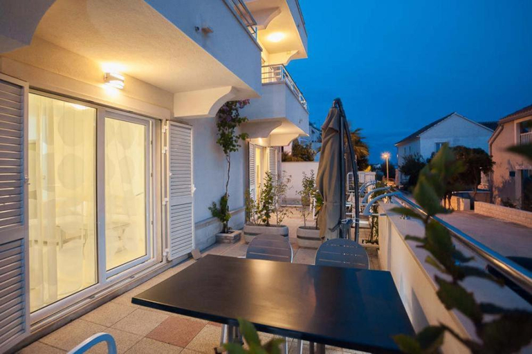 Others 3, Apartments Vista Bol, Bol
