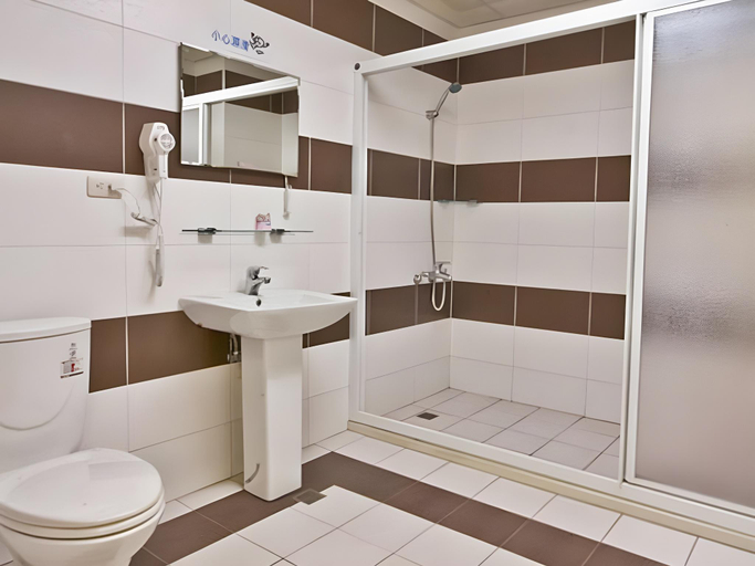 Bathroom 3, Yue Jing Commercial Hotel, Nantou