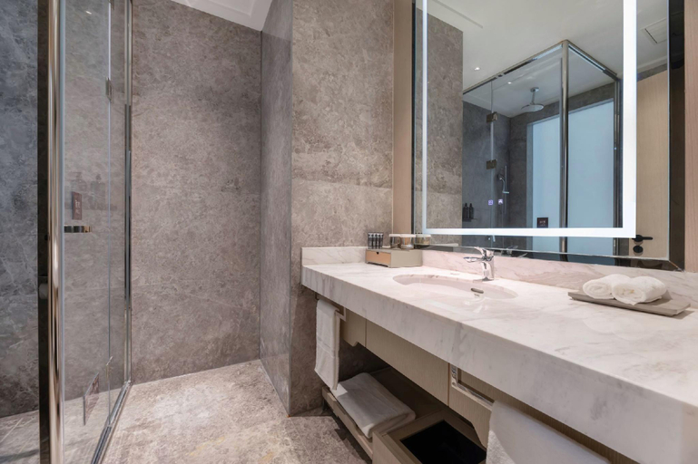Bathroom 3, Grand Rezen Hotel Huai'an Huanya, Huai'an