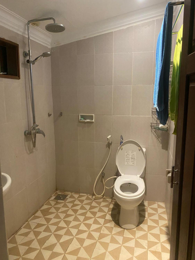 Bathroom 2, HENDRO'S SURF CAMP Pulau merah, Banyuwangi