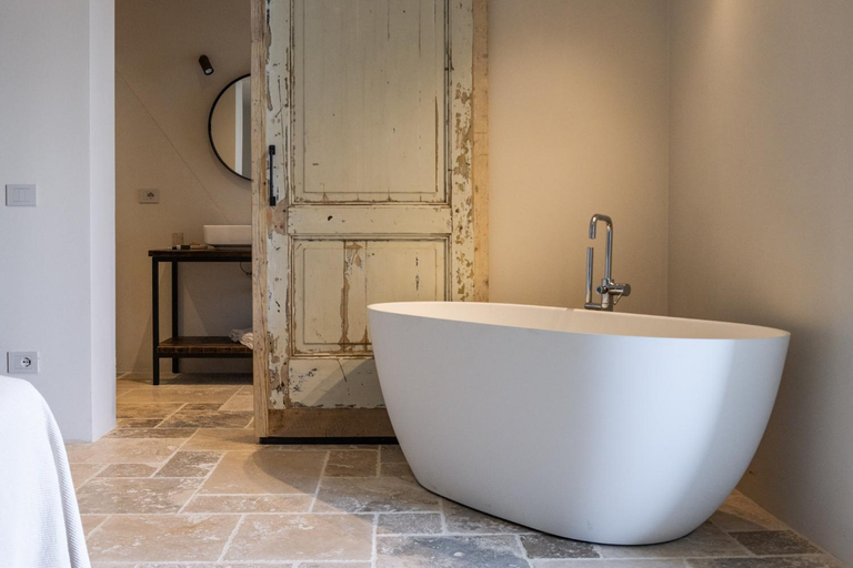 Bathroom 4, Casale Oleo, Grosseto