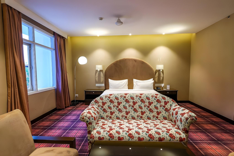 Bedroom 2, Piccadily Hotel, Raipur