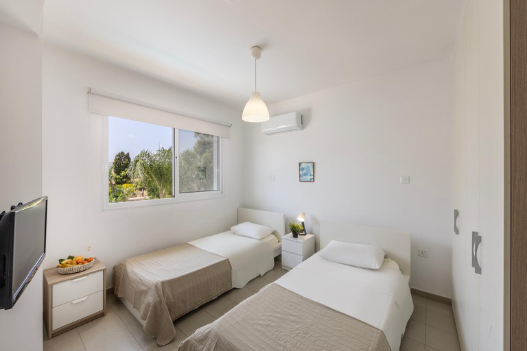 Bedroom 5, Flouressia Gardens Villas