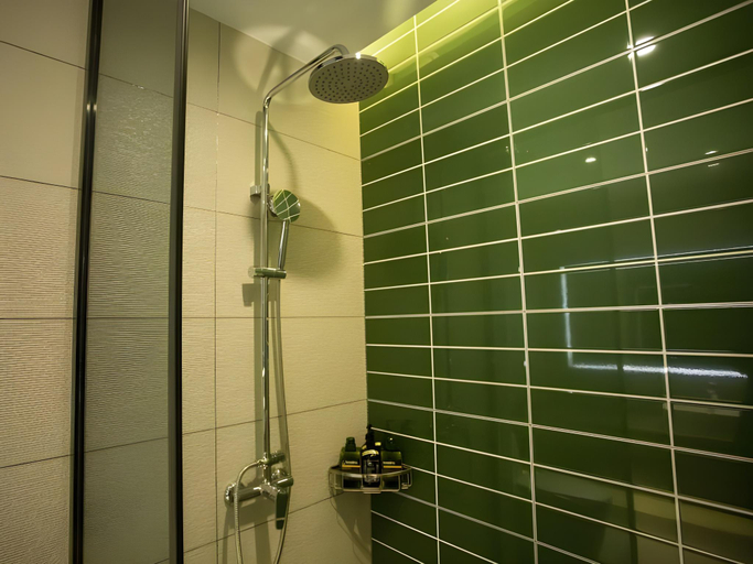 Bathroom 3, Green Tree Inn Hebei Handan Guantao County Weizheng Road, Handan
