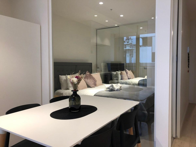 Bedroom 5, Apartment Chole South Yarra, Melbourne