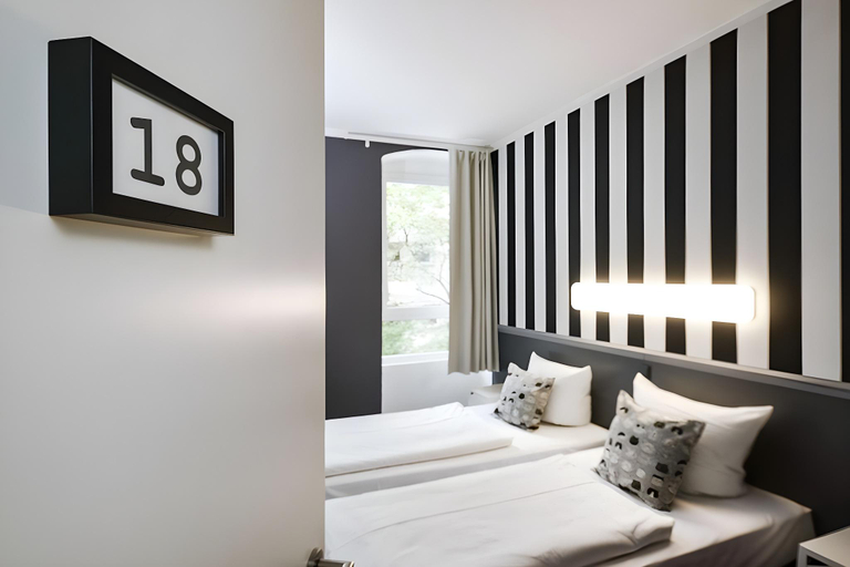 Bedroom 4, Old Town Hostel, Berlin